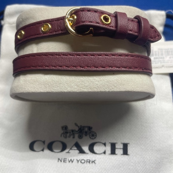 Coach C-Buckle Double Wrap Leather Bracelet